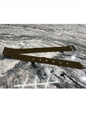 NWOT Olive Green Canvas Belt with Metal Eyelets S